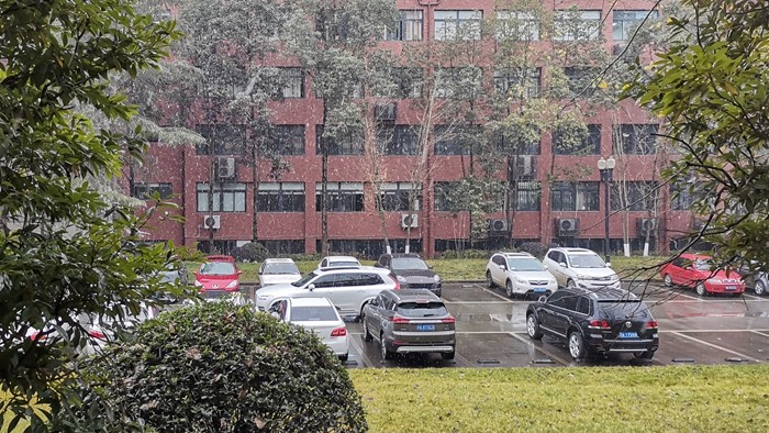 《大成雪景》 鄢涵_副本.jpg