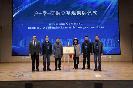 7a800fcd2388d83c0bf2884e8593d418